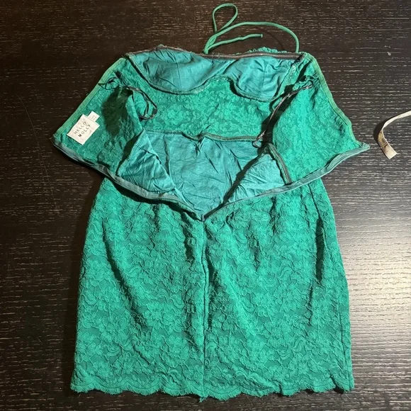 Hello Molly Stunning Lace Mini Dress - Picture 8 of 8